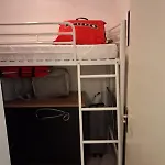 Sleeps 4 With Garden, Walking Distance To Beaches * מאנדליה-לה-נאפול