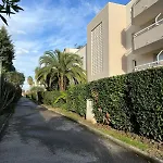 דירה Sleeps 4 With Garden, Walking Distance To Beaches