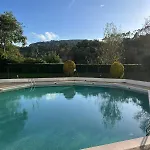 דירה Sleeps 4 With Garden, Walking Distance To Beaches