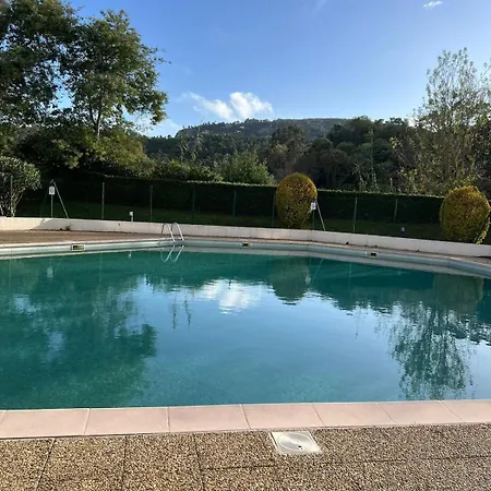 Sleeps 4 With Garden, Walking Distance To Beaches Mandelieu